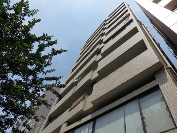 サニーシティ新宿御苑 1