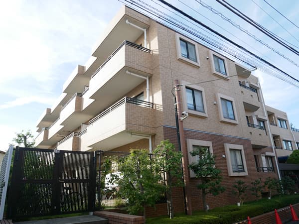 ファミールグラン目白 1