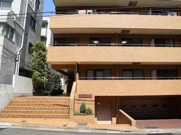 マノア六本木 3