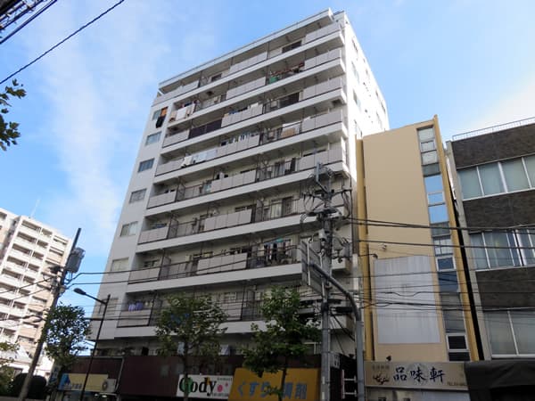 サンパークマンション鶯谷 1