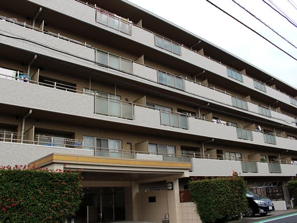 シュロス保土ヶ谷ヒルズシエナ 2