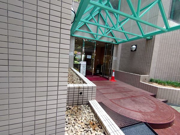 ルネ御苑プラザ 3