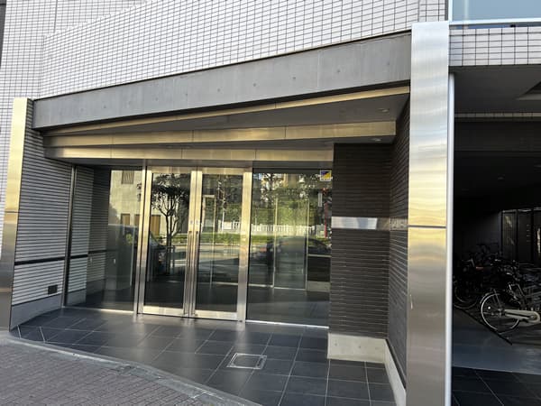 スカイコートヒルズ新宿 2