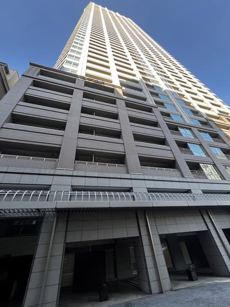 Tomihisa Crossコンフォートタワー 1